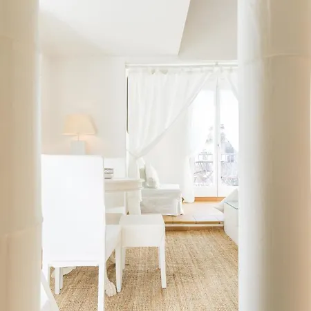 Apartment Campo Dei Fiori Luxury With Balcony Rome